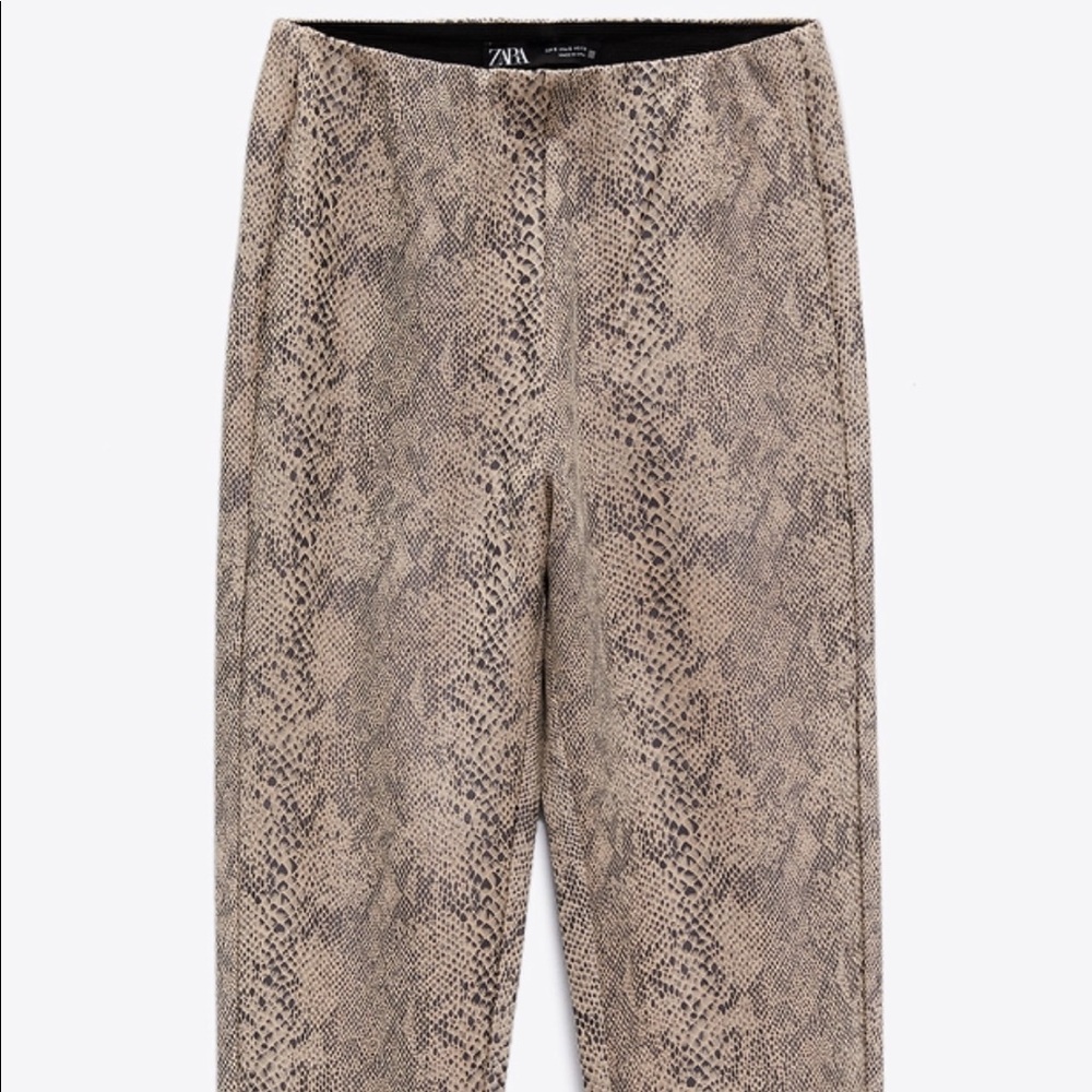 UNWORN NEW WITH TAGS Zara snakeskin leggings